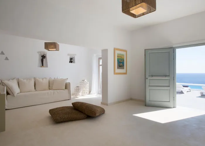 Villa Casadei Pool 4-bdr Sea View 'anemos' & 'petra' With Nighttime Security Guard *