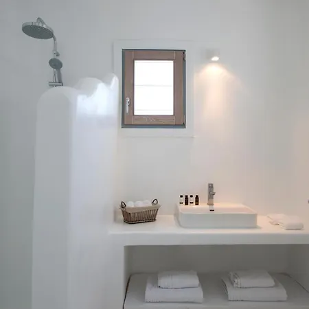 Casadei Pool 4-bdr Sea View 'anemos' & 'petra' With Nighttime Security Guard וילה פנורמוס מיקונוס