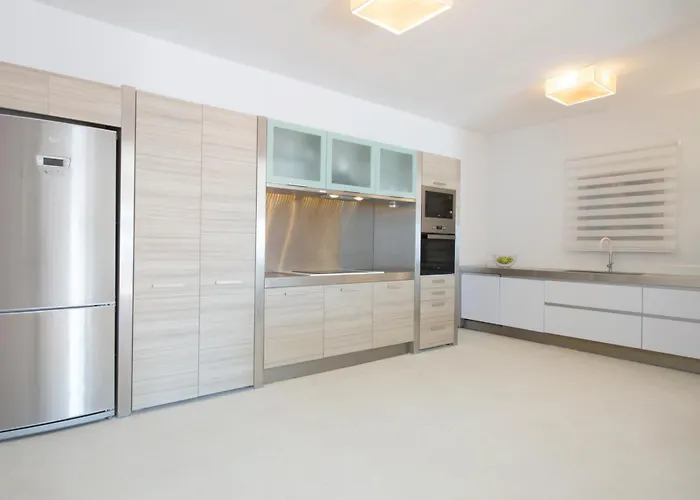 ヴィラ Casadei Pool 4-bdr Sea View 'anemos' & 'petra' With Nighttime Security Guard *