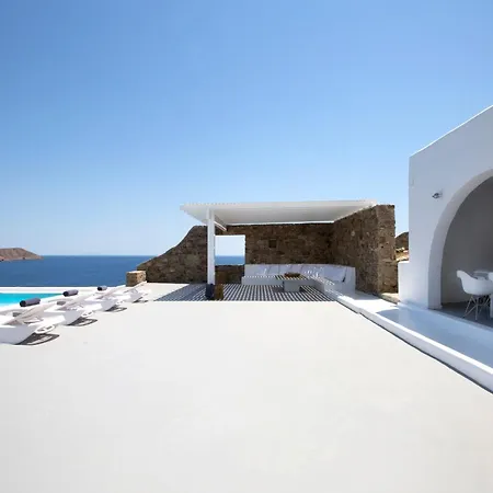 Villa Casadei Pool 4-bdr Sea View 'anemos' & 'petra' With Nighttime Security Guard *